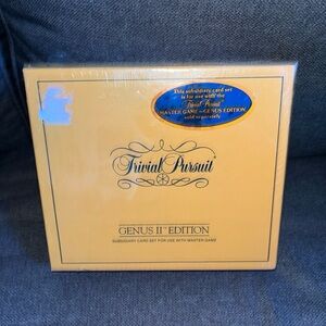 Trivial Pursuit Genus II Edition Card Set - Yellow